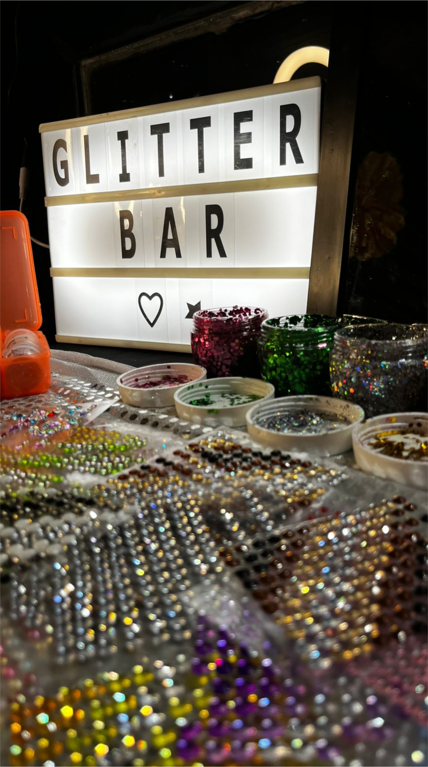Glitter Bar